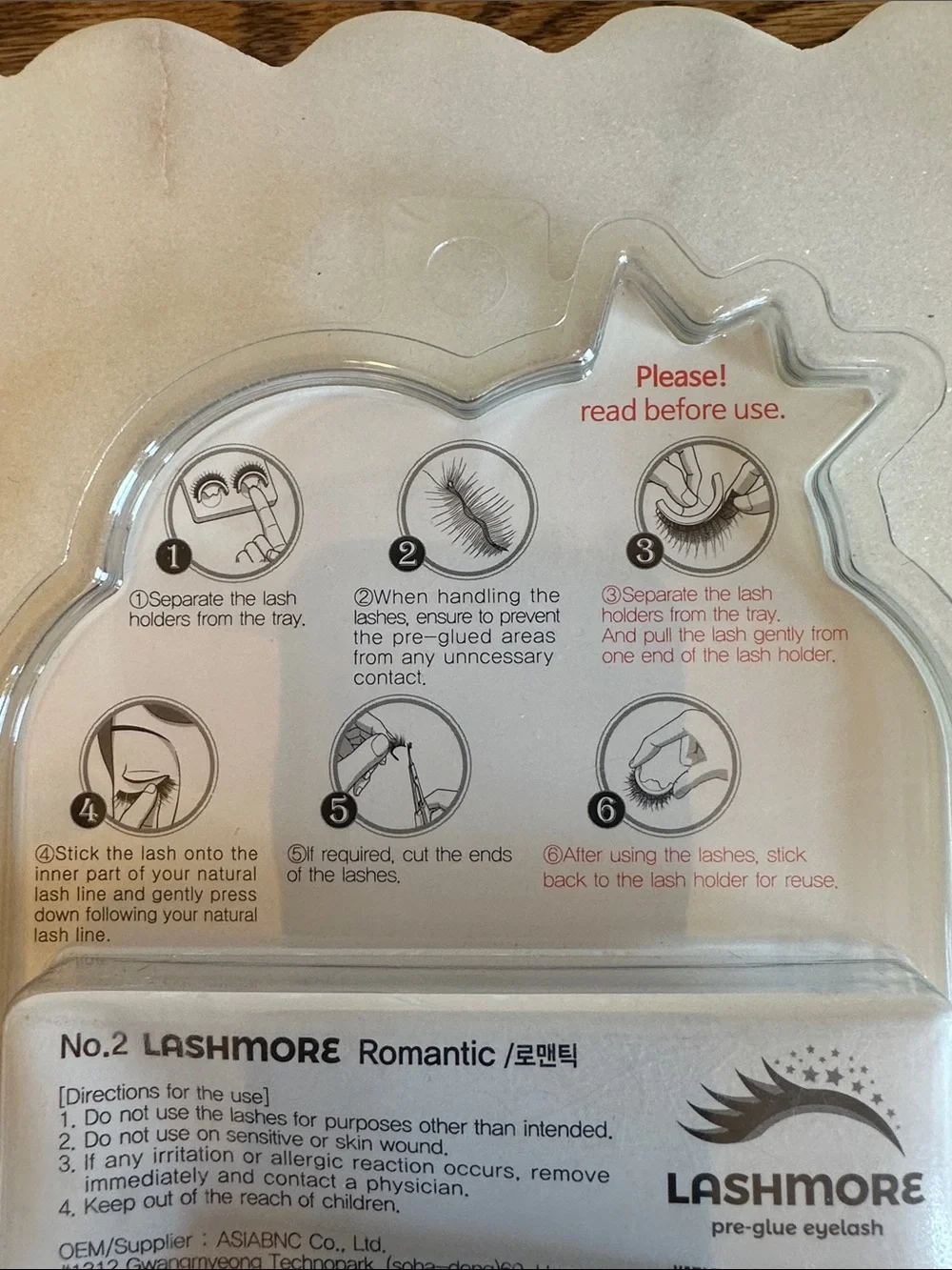 Lashmore Romantic Pre-Glued False Eyelashes - Black